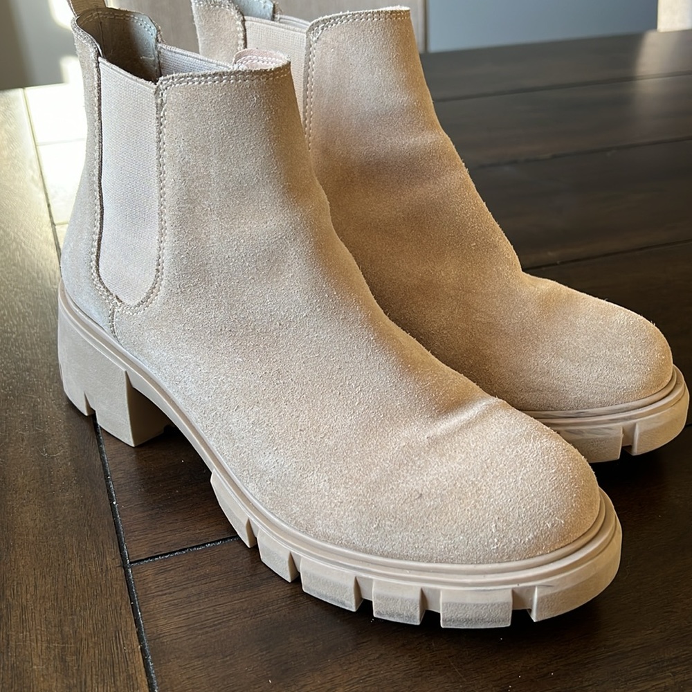 Steve Madden Cream Ankle Boots